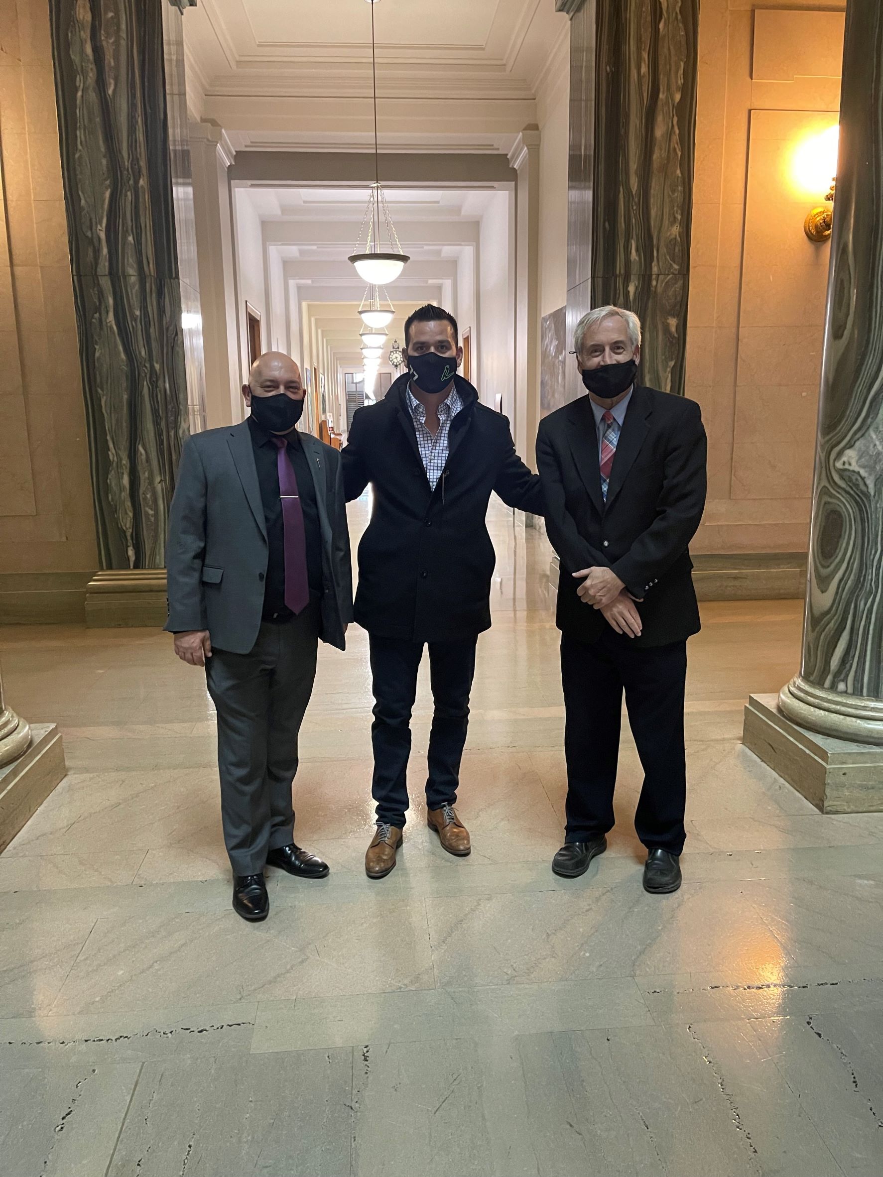 Visit by Jeff Shattler of the Saskatchewan Rush to the Legislative Building in Regina